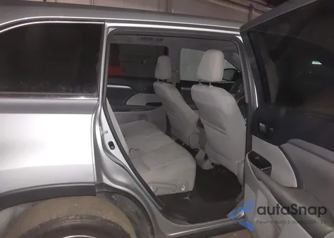 2017 Toyota Highlander Le from USA, damaged, VIN 5TDZZRFH3HS219574